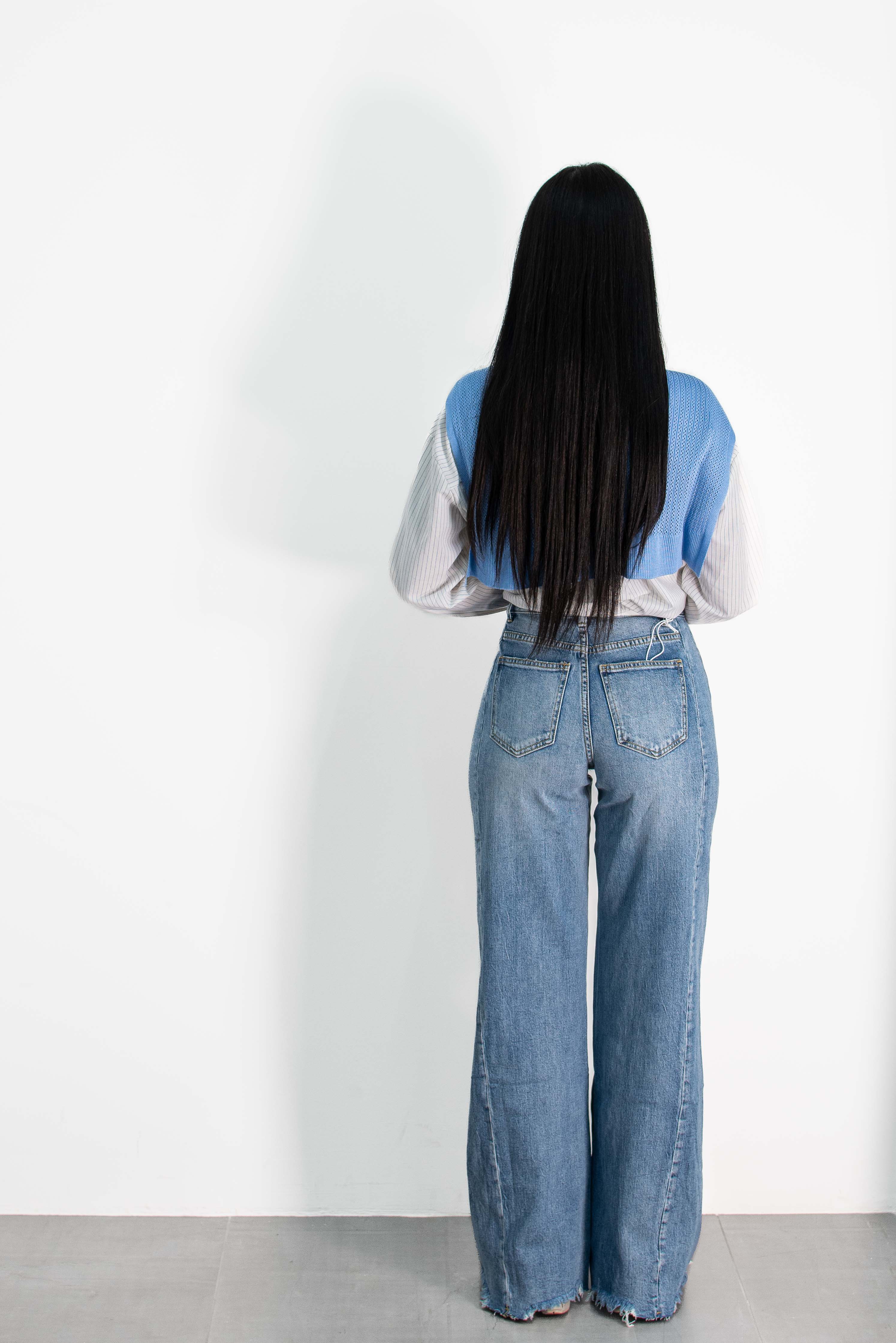 Airy Jeans