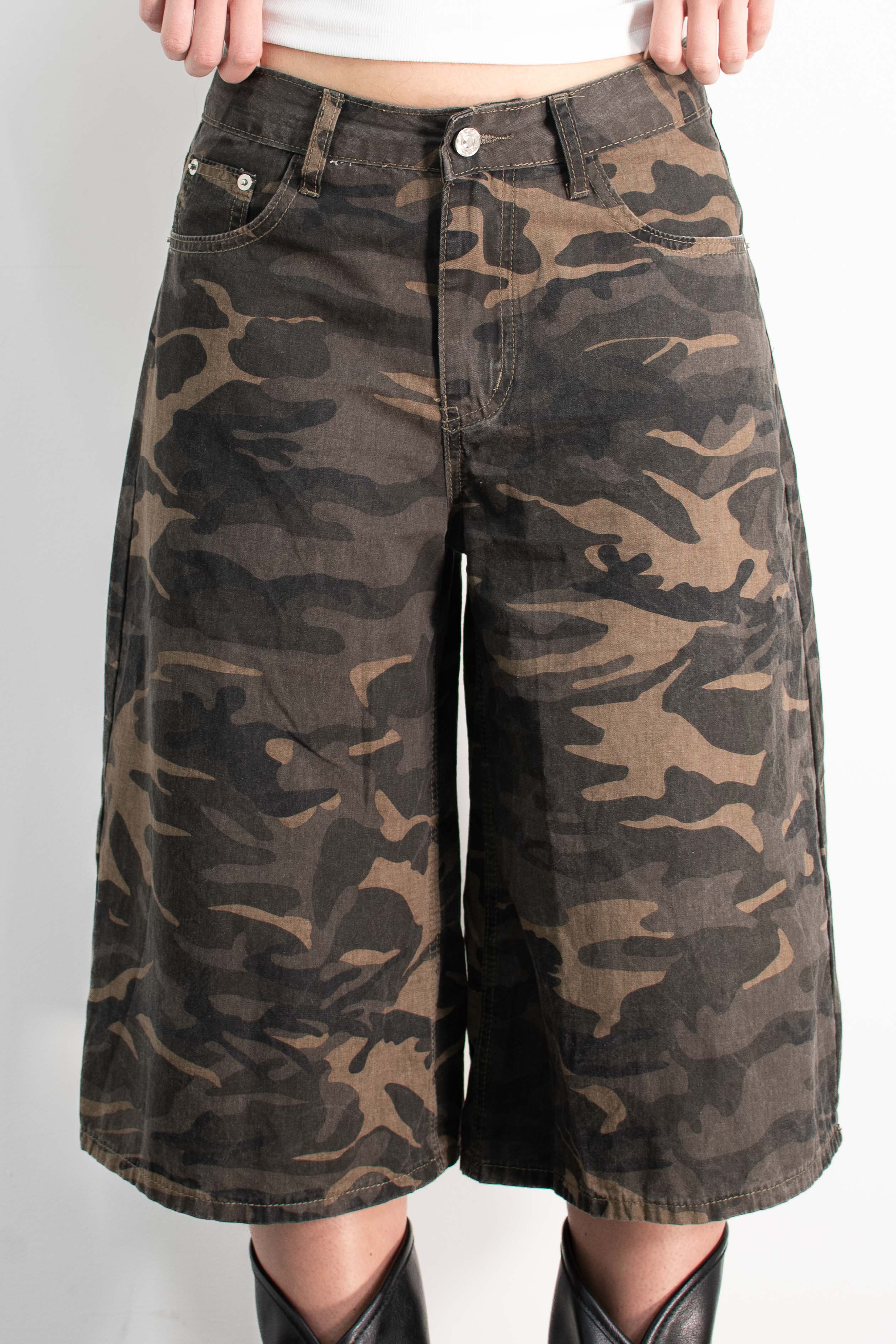 Mily Bermuda shorts