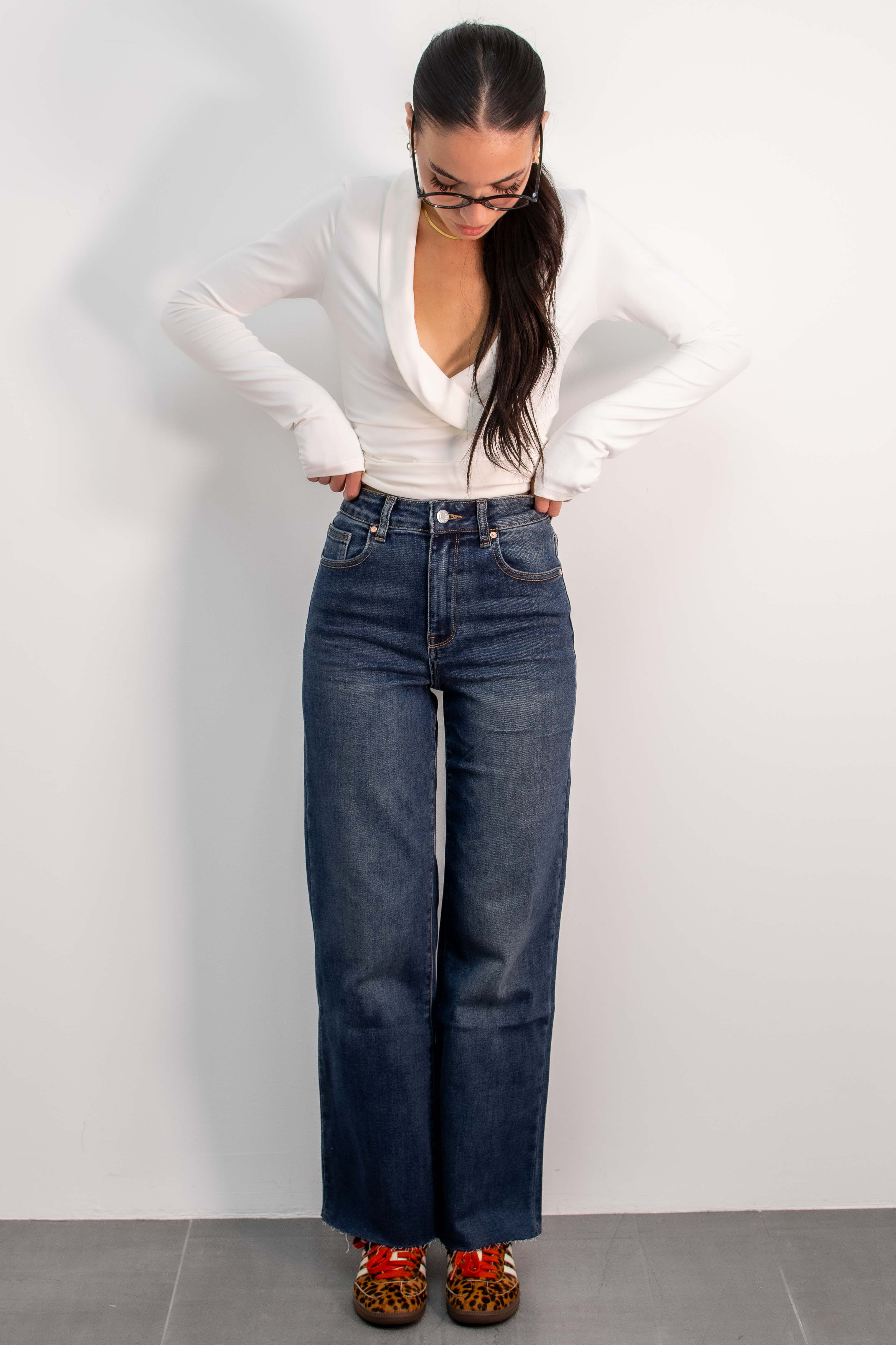 Jeans Out