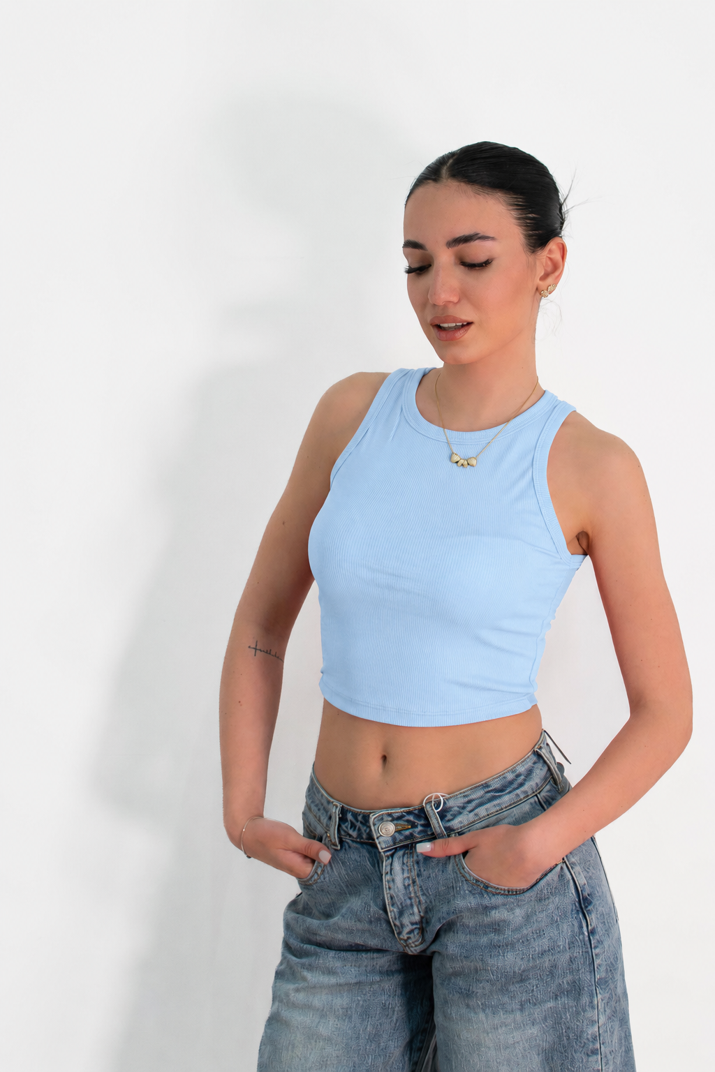 Canotta Crop