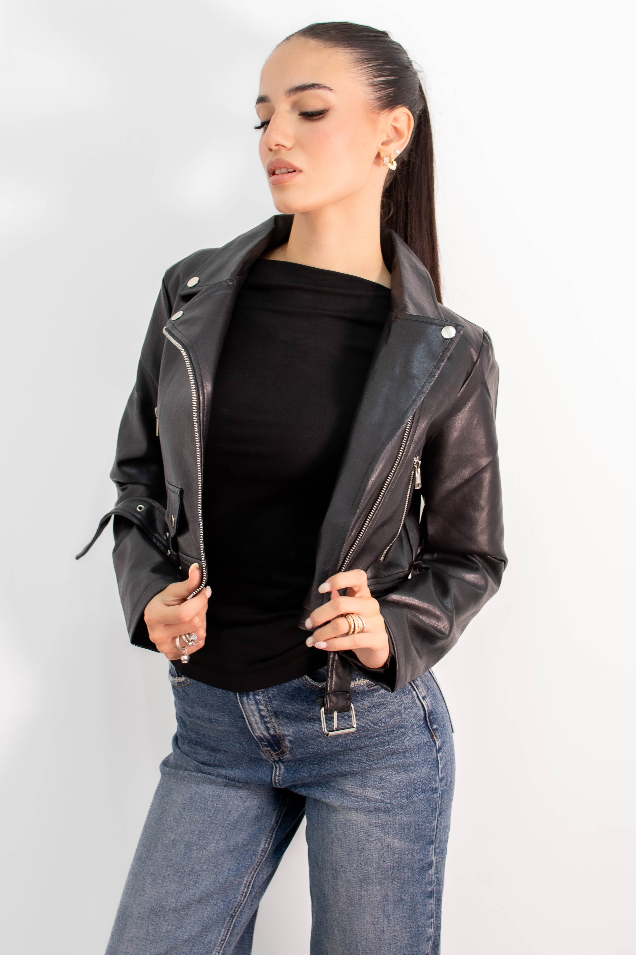 Chiodo Amber