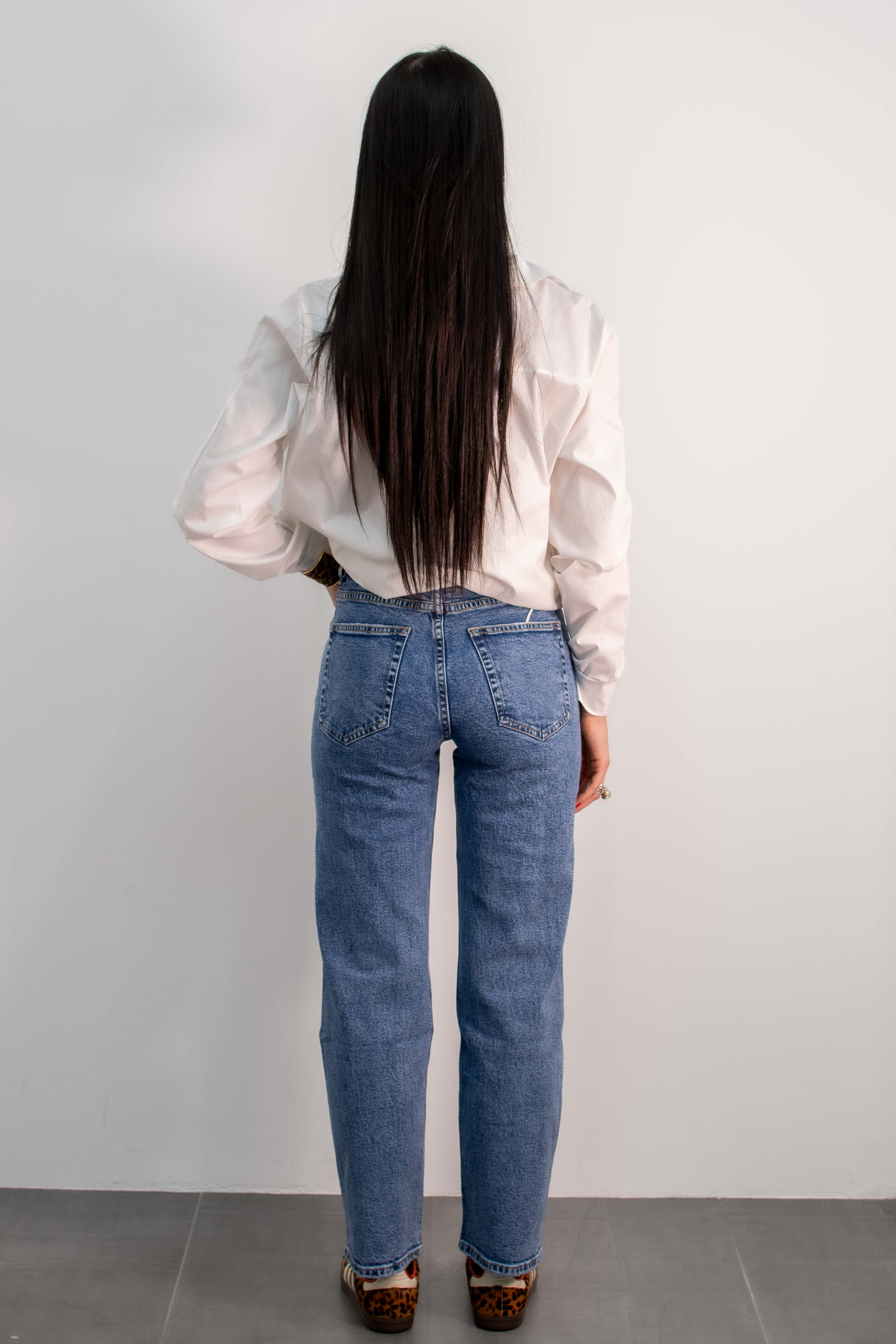Jeans Only